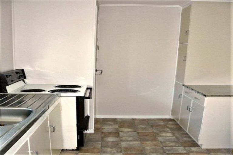 Photo of property in 105 Titirangi Road, New Lynn, Auckland, 0600