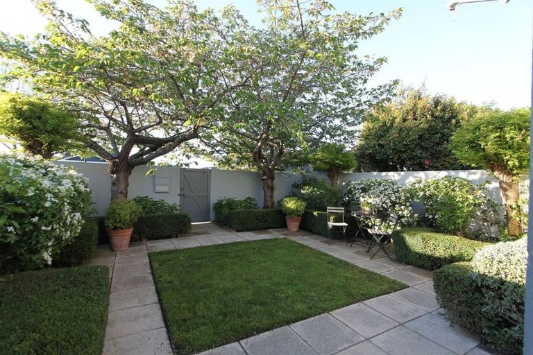 Photo of property in 146 Innes Road, St Albans, Christchurch, 8052