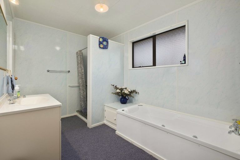 Photo of property in 77 Hazlett Street, Clyde, 9330