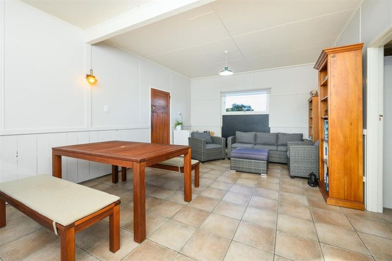 Photo of property in 12 Armagh Terrace, Marton, 4710