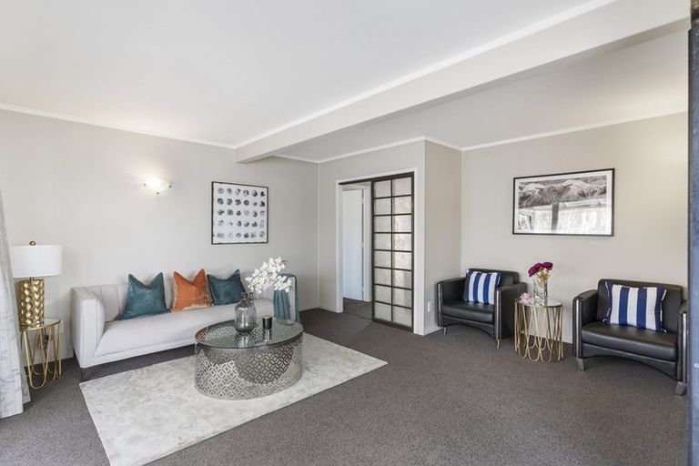 Photo of property in 1/166 Pakuranga Road, Pakuranga, Auckland, 2010