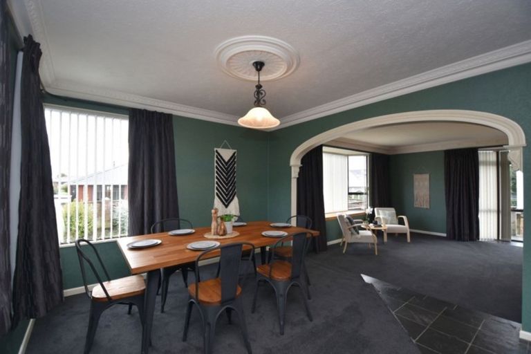 Photo of property in 708 Queens Drive, Waikiwi, Invercargill, 9810