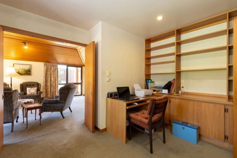 Photo of property in 8 Bencard Place, Hoon Hay, Christchurch, 8025