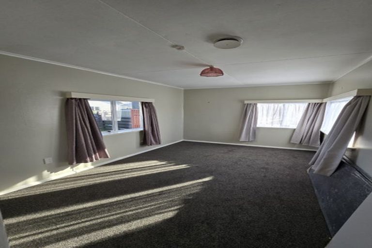 Photo of property in 16 Norton Street, Foxton Beach, Foxton, 4815