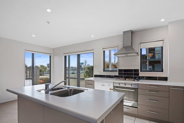 Photo of property in 2 Rochdale Way, Stoke, Nelson, 7011