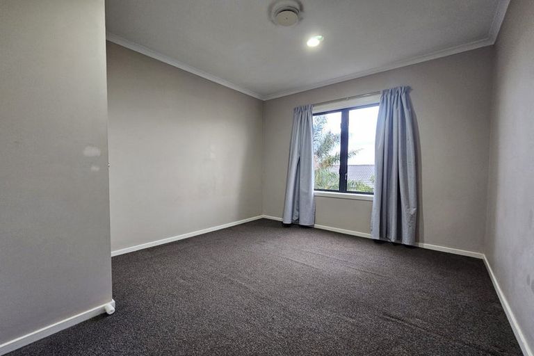 Photo of property in Tuscany Towers, 84/1 Ambrico Place, New Lynn, Auckland, 0600