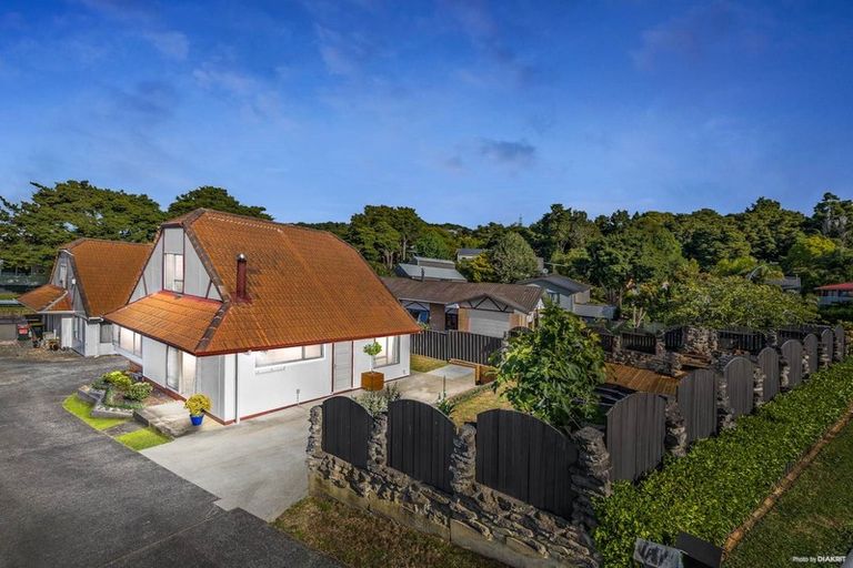 Photo of property in 2/23 The Glade S, Pukekohe, 2120