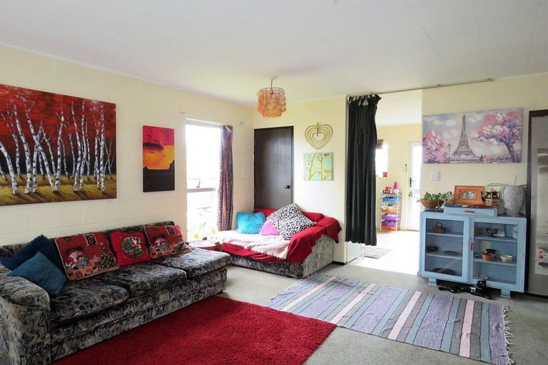 Photo of property in 12c Brougham Street, Westport, 7825