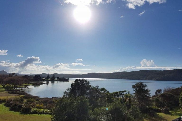 Photo of property in 104 Tukere Drive, Whangamata, 3620