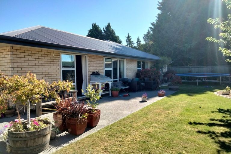 Photo of property in 8 Russell Street, Darfield, 7510