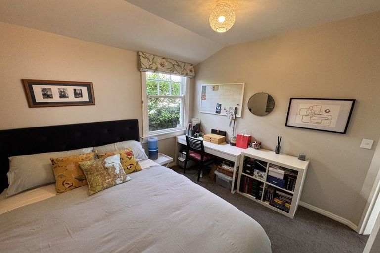 Photo of property in 2a Dawson Street, Berhampore, Wellington, 6023