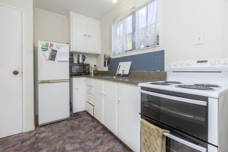 Photo of property in 15b Amber Grove, Birchville, Upper Hutt, 5018