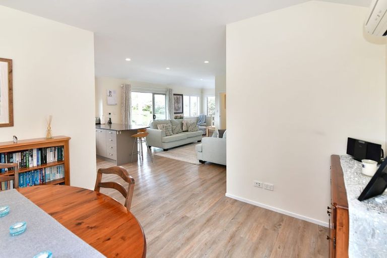 Photo of property in 3 Commodore Court, Gulf Harbour, Whangaparaoa, 0930