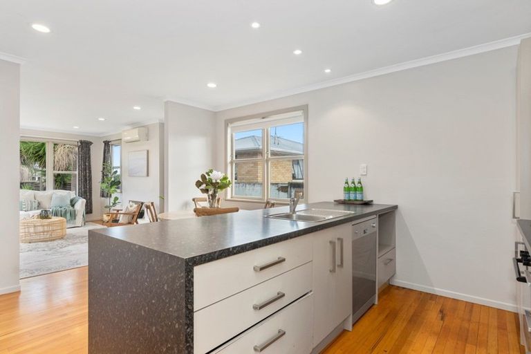 Photo of property in 49a Crane Street, Mount Maunganui, 3116