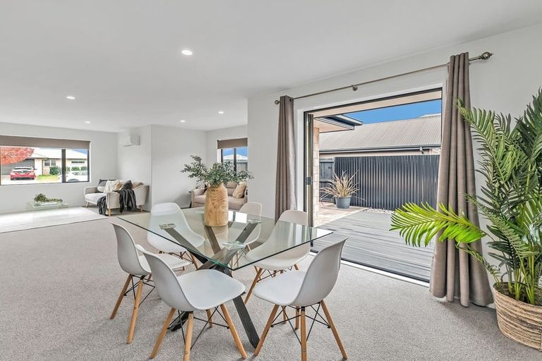 Photo of property in 51 Renoir Drive, Rolleston, 7614