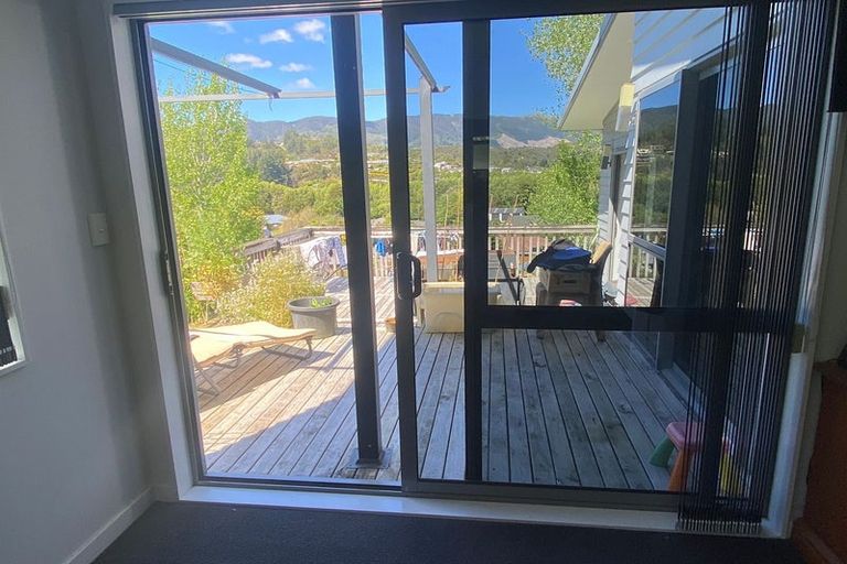 Photo of property in 361c Main Road North, Birchville, Upper Hutt, 5018