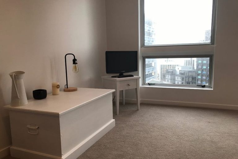 Photo of property in Terrace Heights Apartments, 7c/163 The Terrace, Wellington Central, Wellington, 6011
