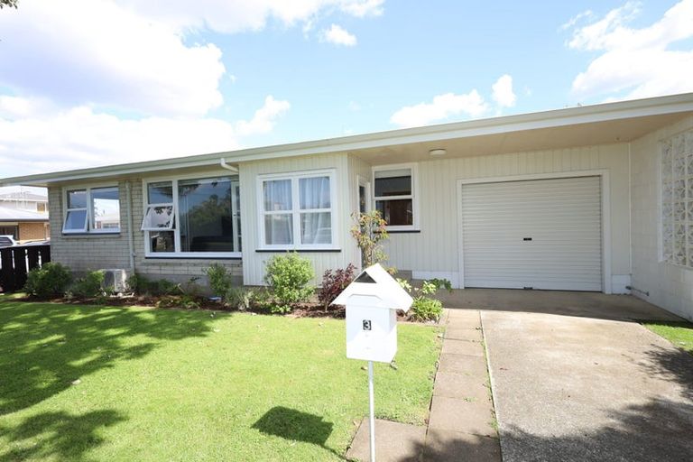 Photo of property in 3 Keilor Road, Otumoetai, Tauranga, 3110