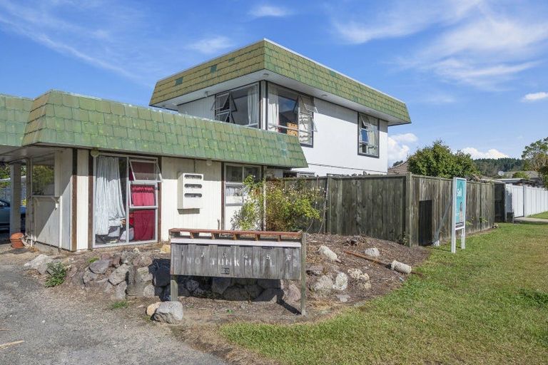 Photo of property in 22 Trigg Avenue, Fenton Park, Rotorua, 3010
