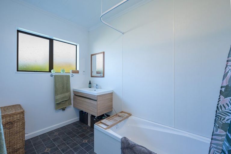 Photo of property in 24 Koromiko Avenue, Stoke, Nelson, 7011