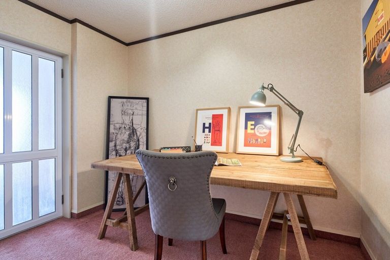 Photo of property in 479 Marine Parade, Napier South, Napier, 4110