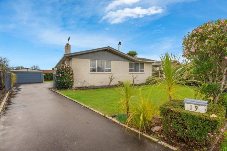 Photo of property in 19 Ashurst Avenue, Pukete, Hamilton, 3200