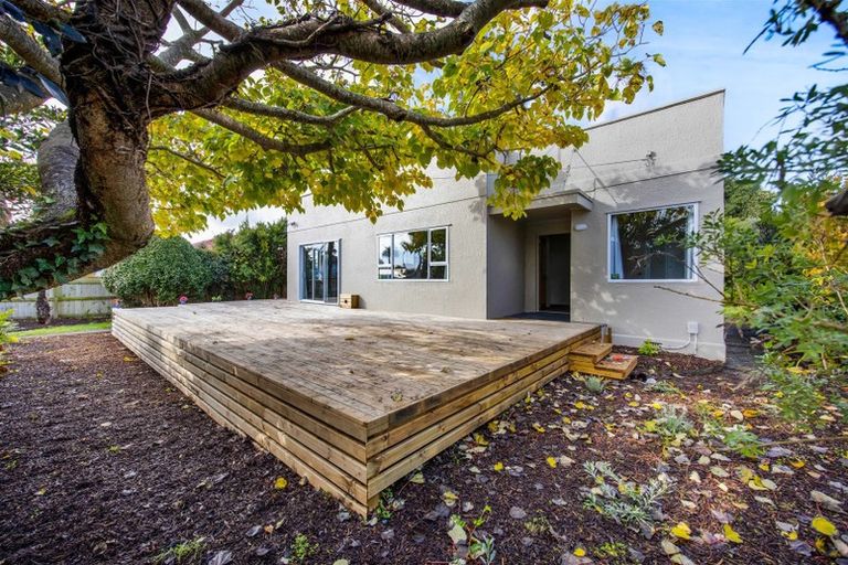 Photo of property in 58 Dixon Avenue, Hawera, 4610