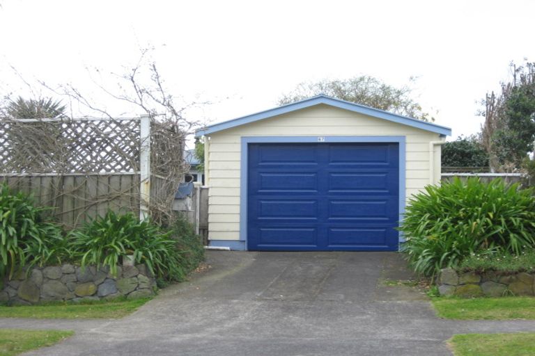 Photo of property in 67 Wairau Road, Oakura, 4314