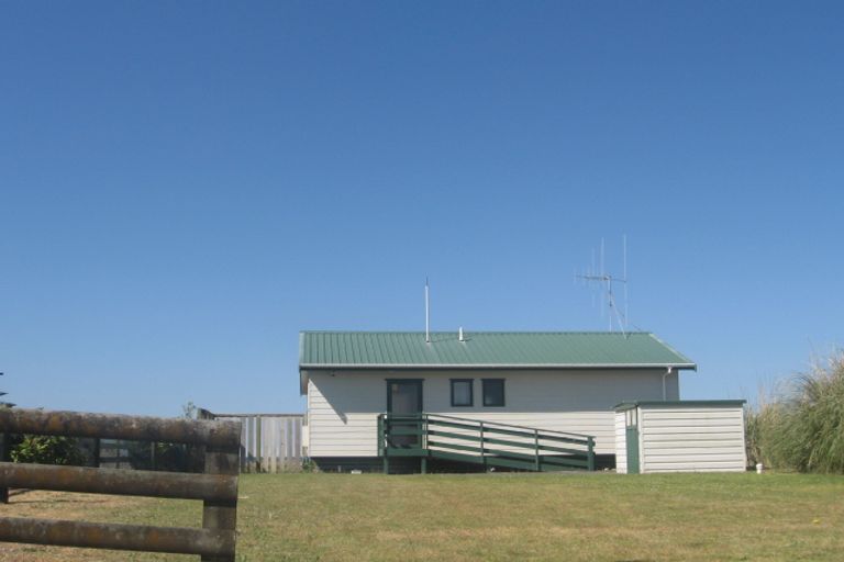 Photo of property in 427 Pukehina Parade, Pukehina, 3189