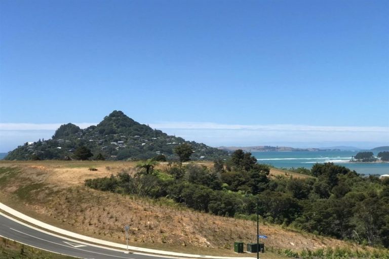 Photo of property in 17 Azimuth Road, Tairua, 3508