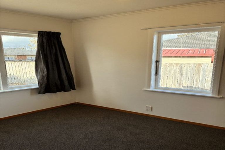 Photo of property in 58 Sutton Crescent, Papakura, 2110