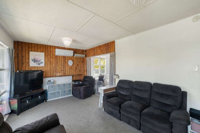 Photo of property in 49 Lyell Road, Outer Kaiti, Gisborne, 4010