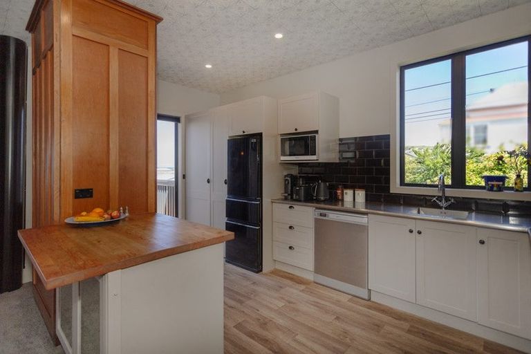 Photo of property in 11 Wharfe Street, South Hill, Oamaru, 9400