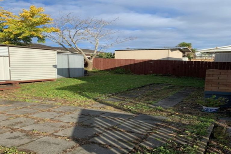 Photo of property in 2/33 Rodney Street, Howick, Auckland, 2014