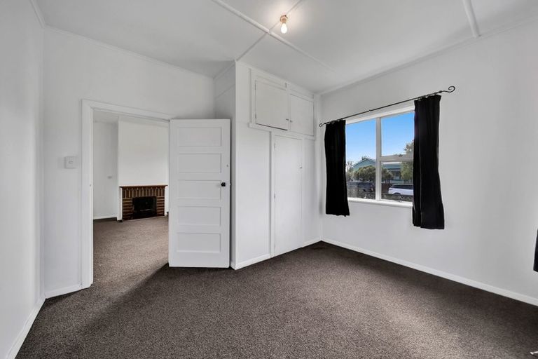 Photo of property in 12 Clive Street, Hawera, 4610