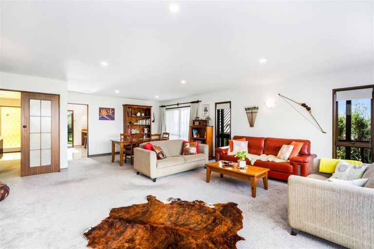 Photo of property in 213 Fairway Drive, Te Kamo, Whangarei, 0112