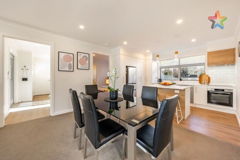 Photo of property in 5 Tarata Lane, Avalon, Lower Hutt, 5011