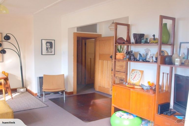 Photo of property in 35 Mortimer Terrace, Aro Valley, Wellington, 6021