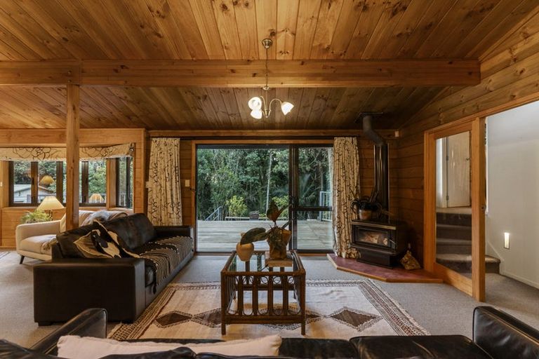 Photo of property in 412 Ponga Road, Opaheke, Papakura, 2584