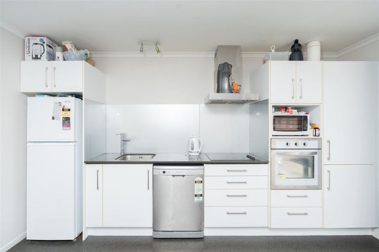 Photo of property in 5/28 Fifth Avenue, Enderley, Hamilton, 3214