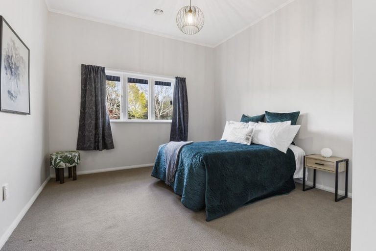 Photo of property in 15 Sillary Street, Hamilton East, Hamilton, 3216