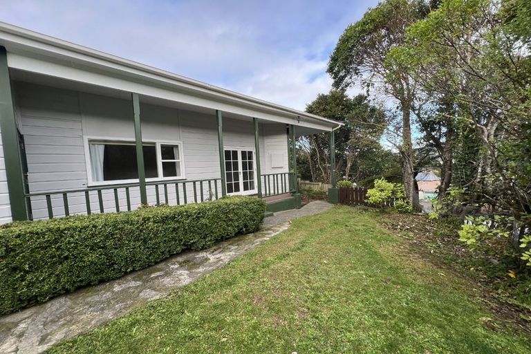 Photo of property in 5 Crofton Road, Ngaio, Wellington, 6035