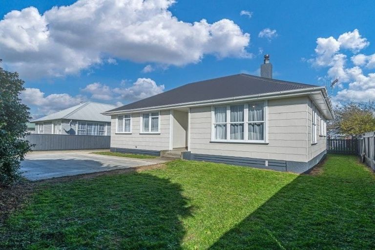 Photo of property in 106 Vogel Street, Woodville, 4920