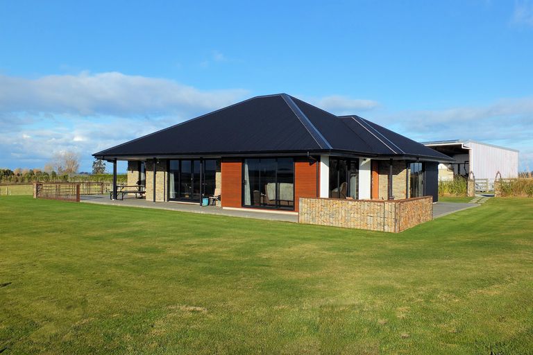 Photo of property in 361 Marshall Road, Otaio, Timaru, 7971