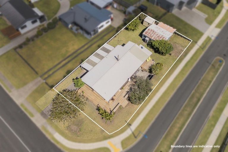 Photo of property in 104 Cook Drive, Whitianga, 3510