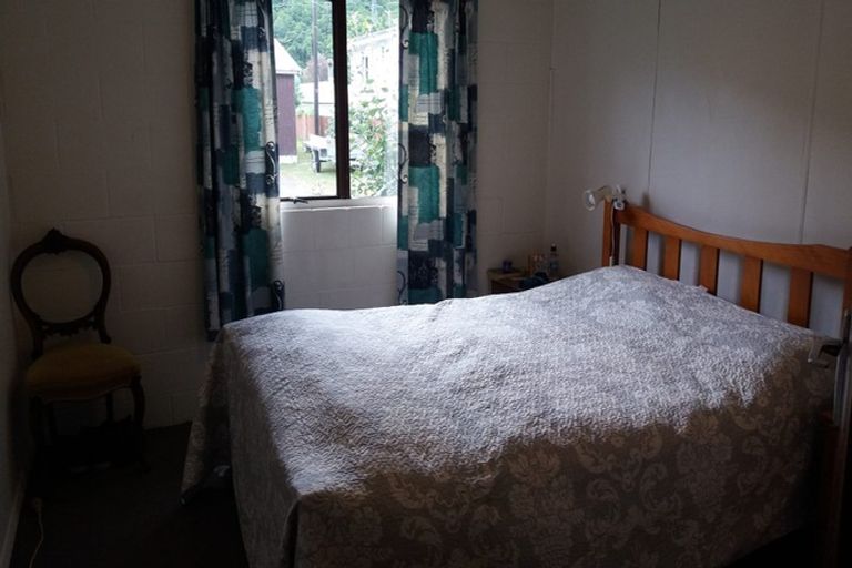 Photo of property in 91 Waikawa Road, Picton, 7220