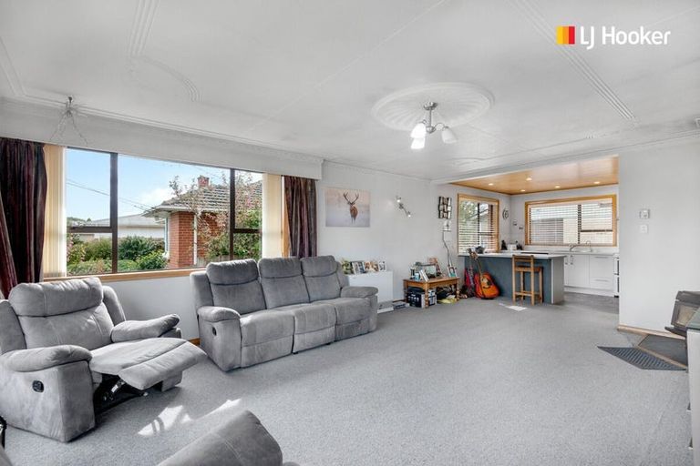 Photo of property in 71 Stirling Crescent, Mosgiel, 9024