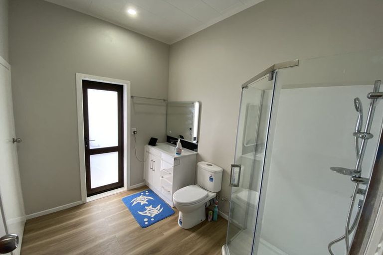 Photo of property in 32 Nile Road, Kelston, Auckland, 0602