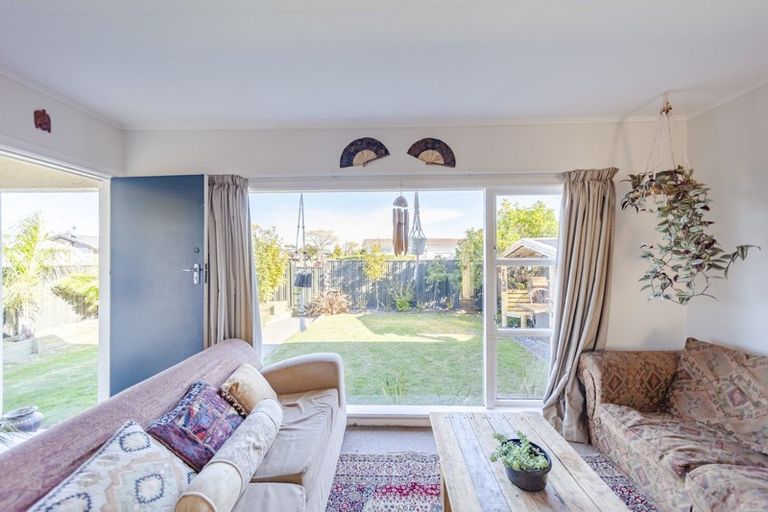 Photo of property in 11 Ashcroft Street, Pirimai, Napier, 4112