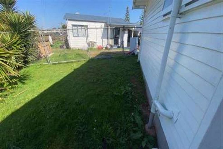 Photo of property in 53 Favona Road, Favona, Auckland, 2024